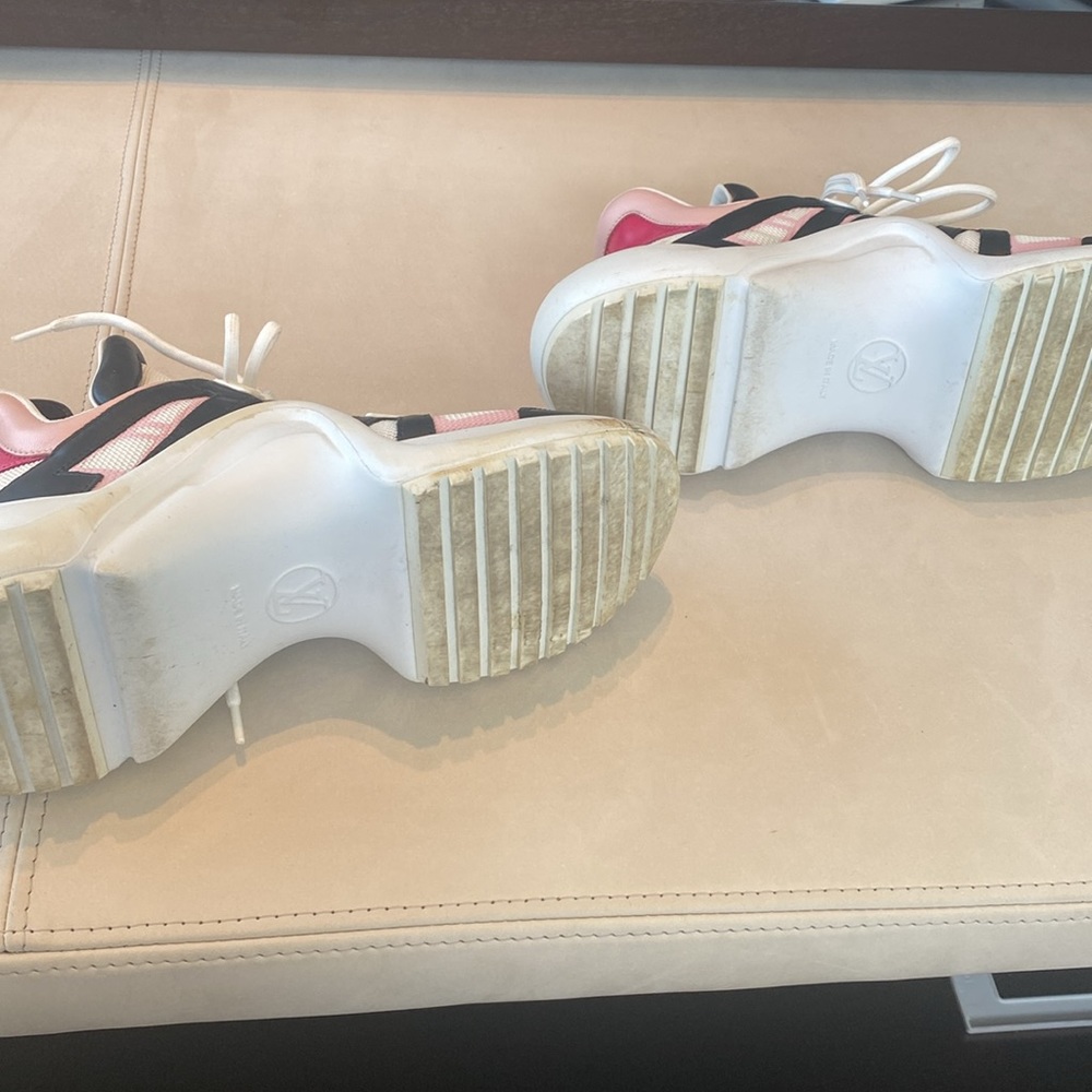 Louis Vuitton size 37 sneaks! Worn once. - Picture 4 of 6